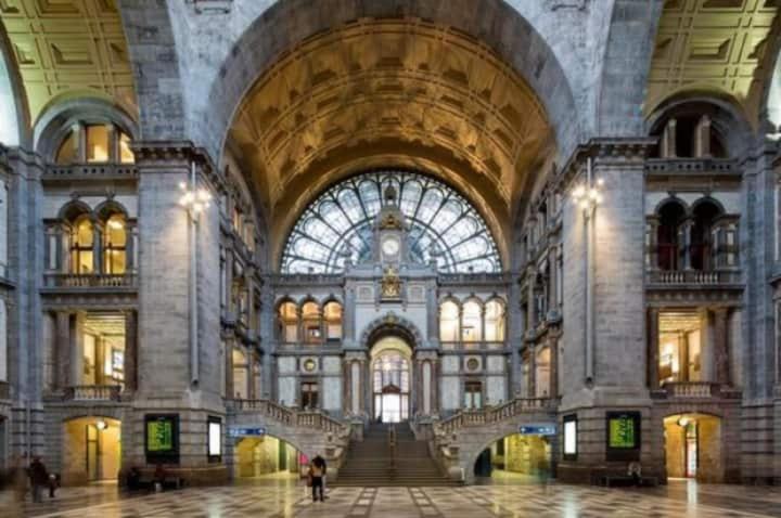 Cozy Apartment In Antwerpen Centraal Eksteriør billede